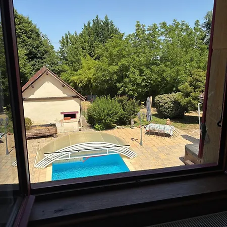 D'hotes Equateur 2 Pers Piscine Et Bed and breakfast