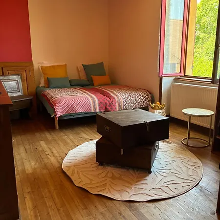 D'hotes Equateur 2 Pers Piscine Et Bed and breakfast Sarrazac (Dordogne)