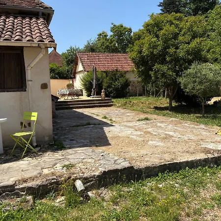 Bed and Breakfast D'hotes Equateur 2 Pers Piscine Et Sarrazac (Dordogne)